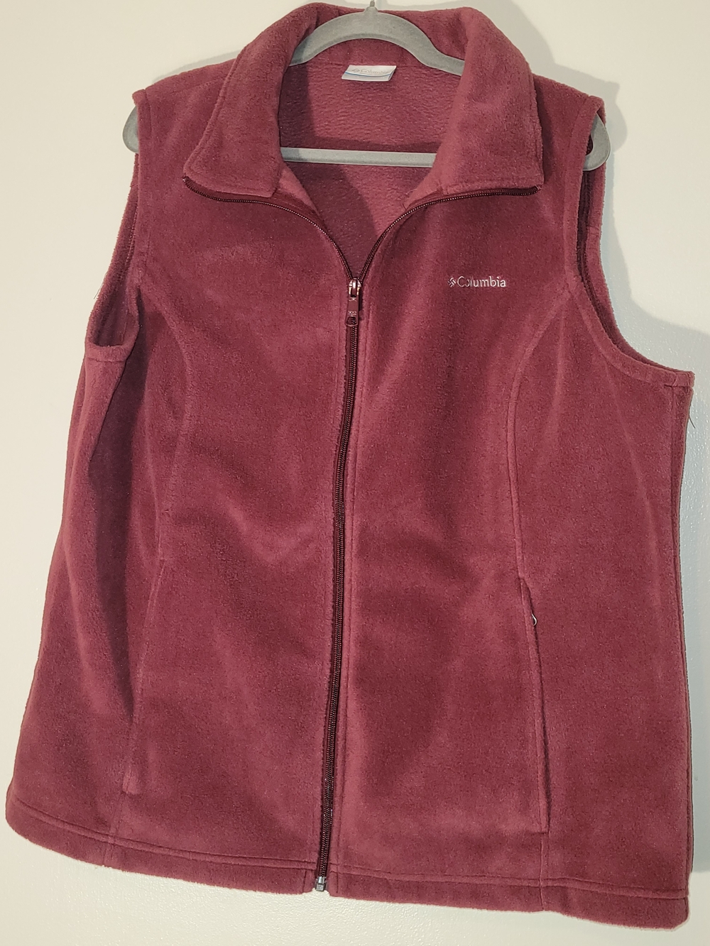 Columbia Maroon Full-Zip Fleece Vest